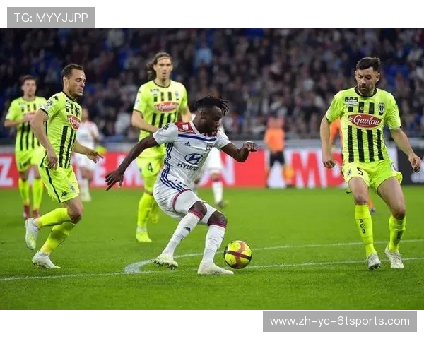 法甲球队进攻方式全解析：直塞、中路、边路战术对比