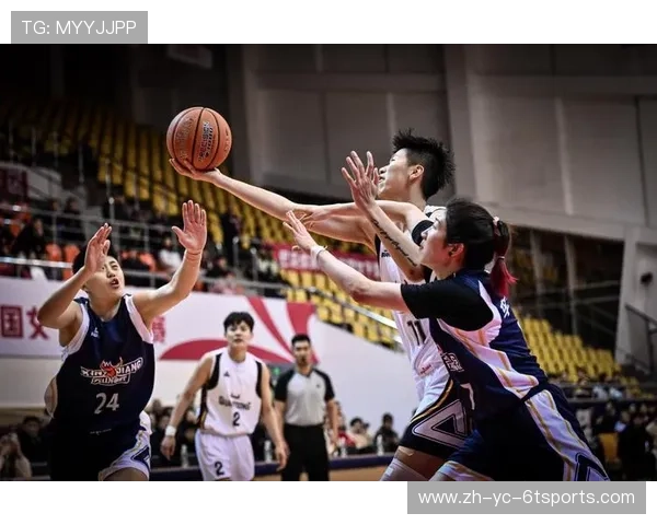 足球宝贝和CBA队员:足球宝贝与CBA球员的合作与互动 足球宝贝和CBA队员:足球宝贝与CBA球员的合作与互动